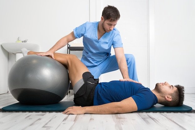 Best Physiotherapist in Greater Noida