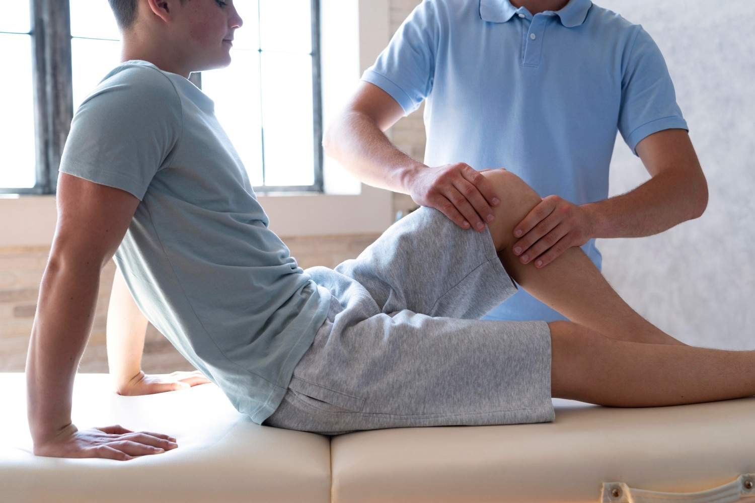 Best Knee Pain Physiotherapy Clinic in Greater Noida